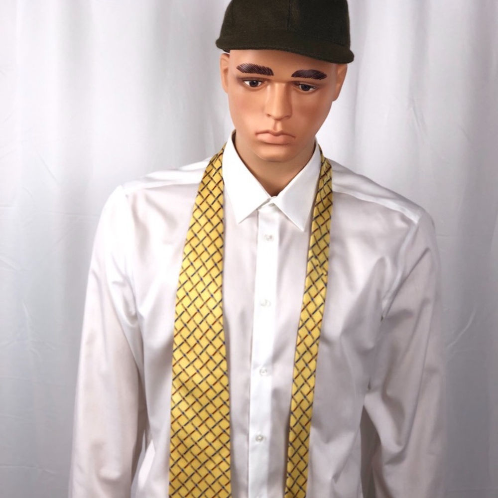 NAUTICA 100% SILK TIE